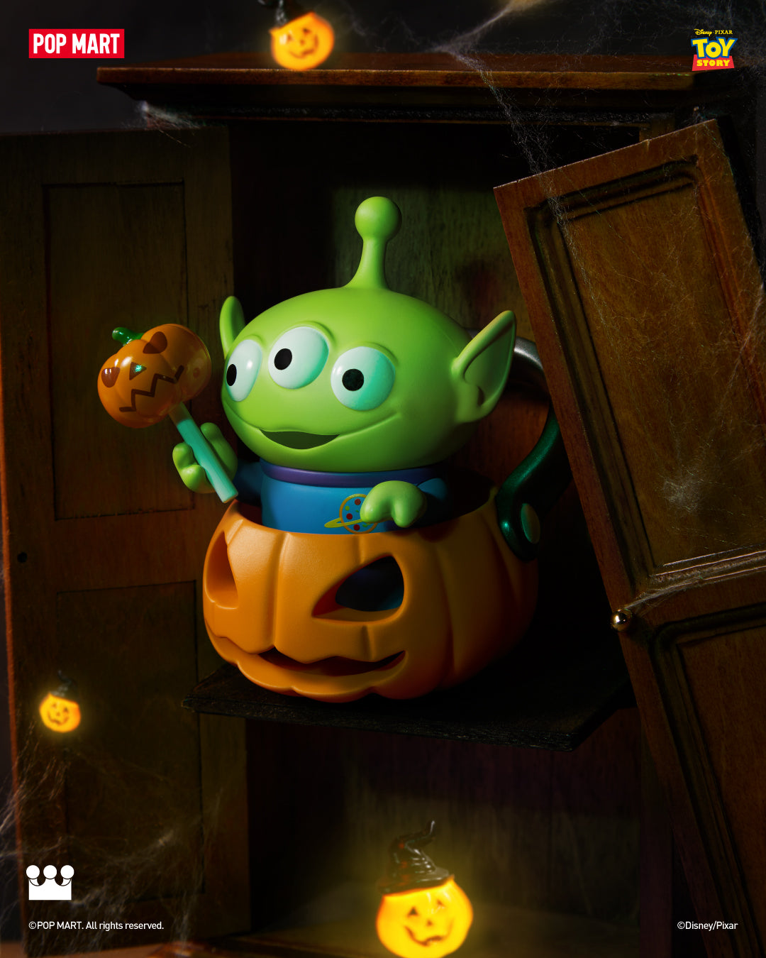 DisneyPixarSpookyNightSeriesFigures-__5