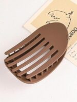 4 solid color hair clips - Image 13