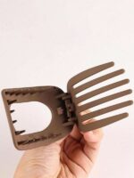 4 solid color hair clips - Image 14